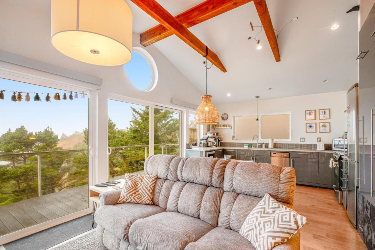Crowsnest Villa Oceanside Bagian luar foto